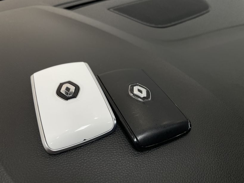 RENAULT MEGANE IV BERLINE 2022 - Photo n°52