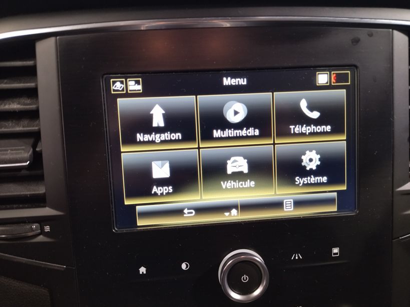 RENAULT MEGANE IV BERLINE BUSINESS 2020 - Photo n°16