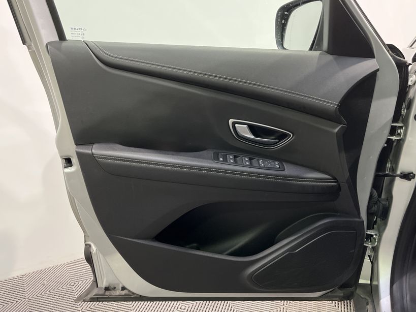 RENAULT GRAND SCENIC IV 2020 - Photo n°33