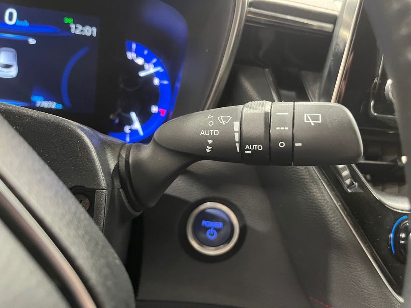 TOYOTA COROLLA HYBRIDE MY21 2022 - Photo n°15