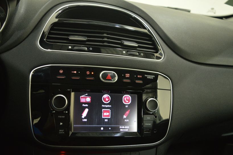 FIAT PUNTO 2017 - Photo n°15