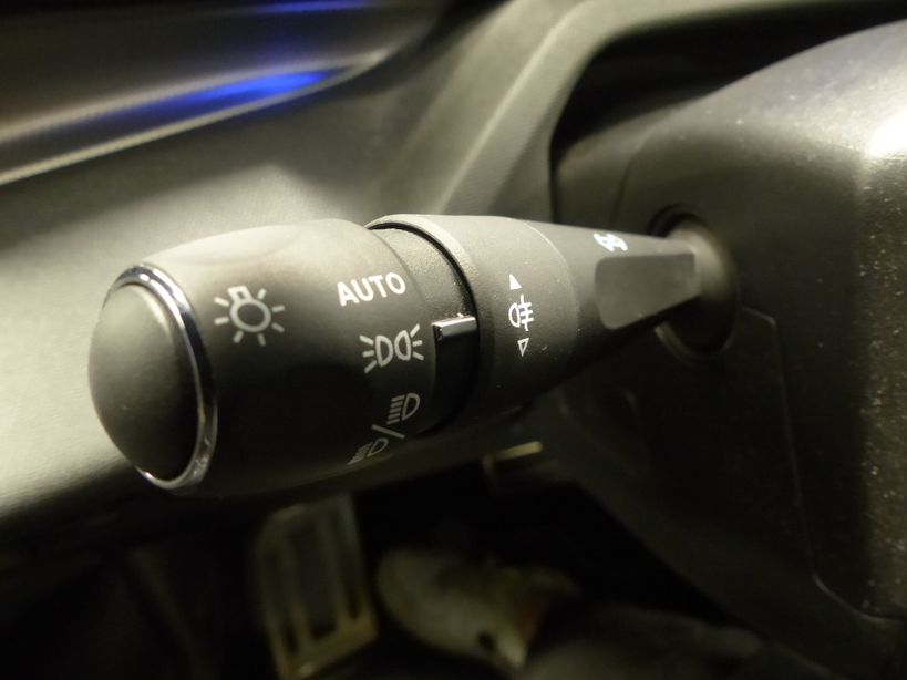 PEUGEOT 308 2022 - Photo n°24