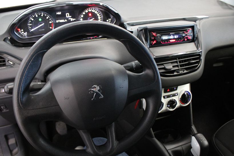 PEUGEOT 208 2016 - Photo n°21