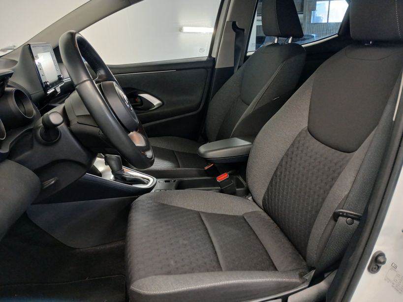 TOYOTA YARIS HYBRIDE MY21 2021 - Photo n°12