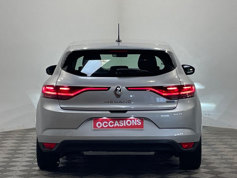 RENAULT MEGANE IV BERLINE 2021 - Photo n°6