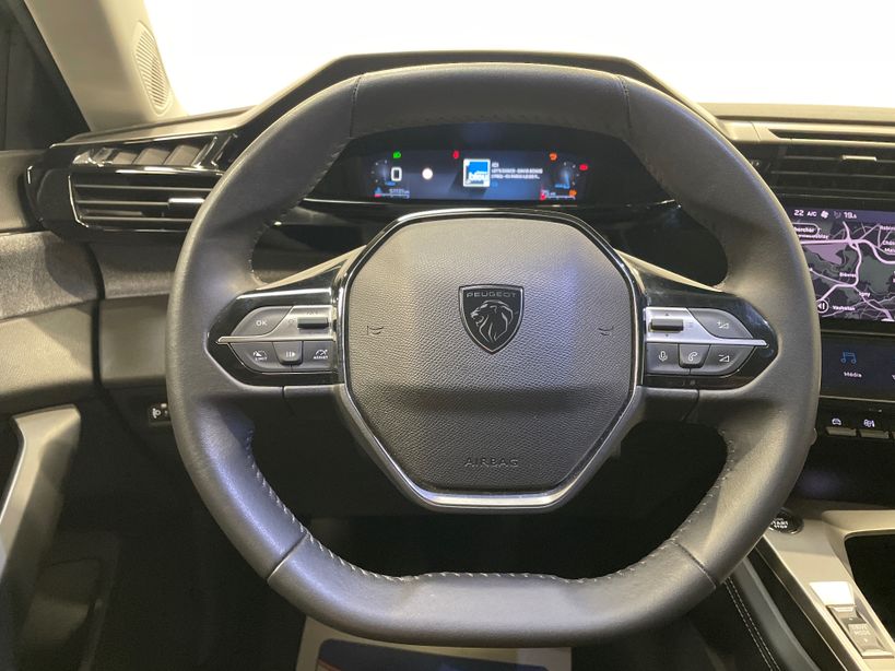 PEUGEOT 308 2023 - Photo n°11