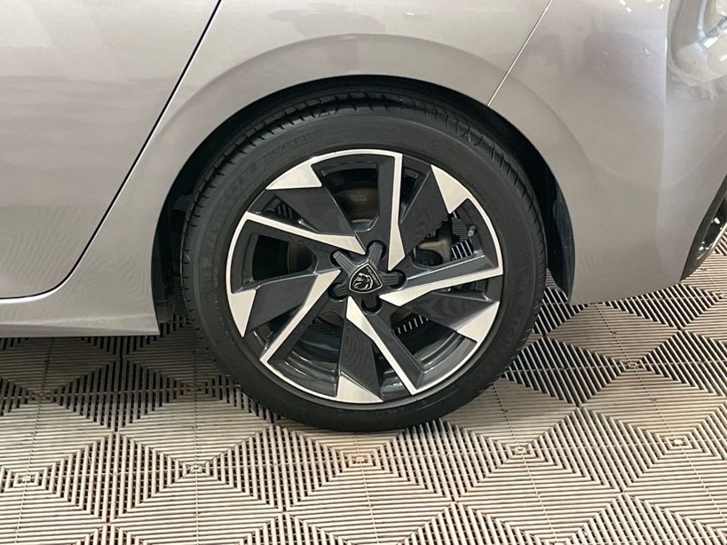 PEUGEOT 308 2023 - Photo n°24
