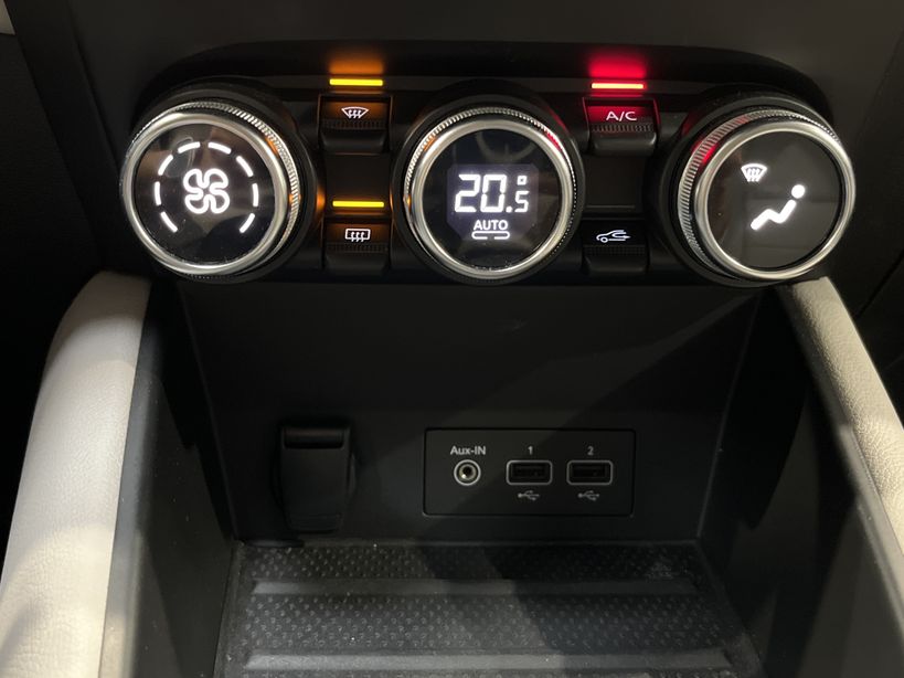 RENAULT CAPTUR 2020 - Photo n°19