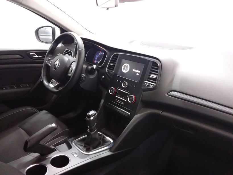 RENAULT MEGANE IV ESTATE BUSINESS 2019 - Photo n°7