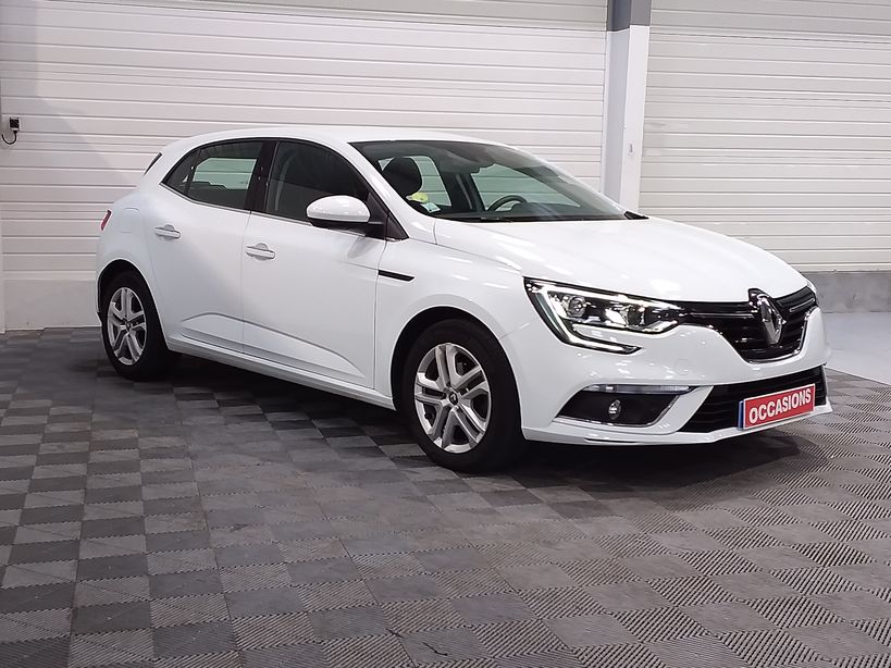 RENAULT MEGANE IV BERLINE BUSINESS 2016 - Photo n°3