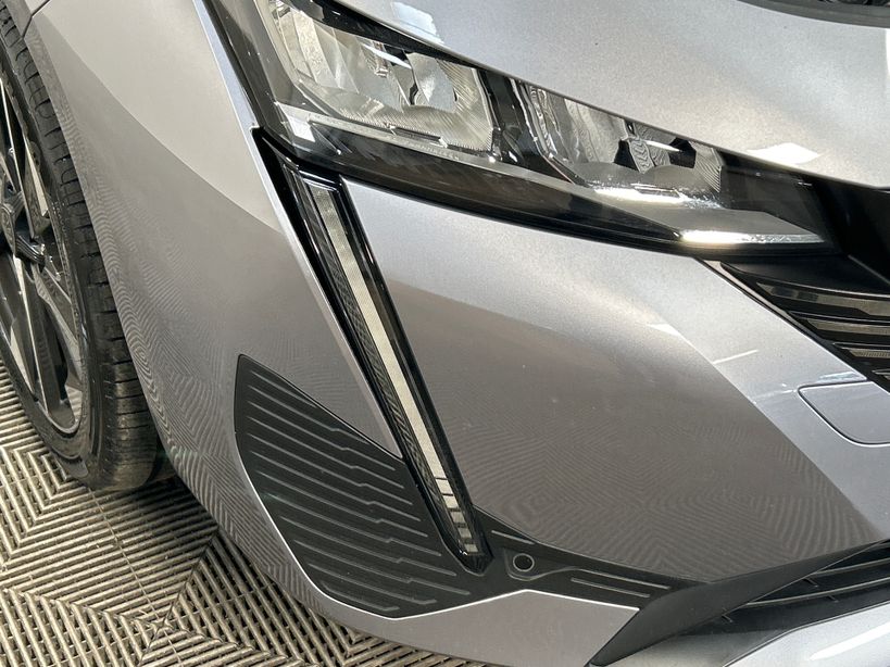 PEUGEOT 308 2023 - Photo n°14