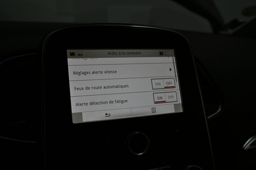 RENAULT GRAND SCENIC IV BUSINESS 2019 - Photo n°18
