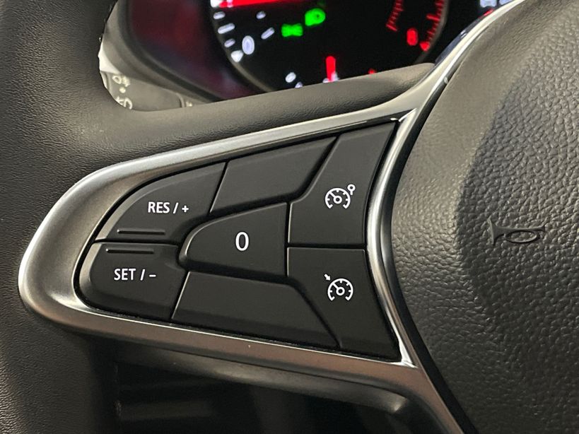 RENAULT CLIO V 2023 - Photo n°25