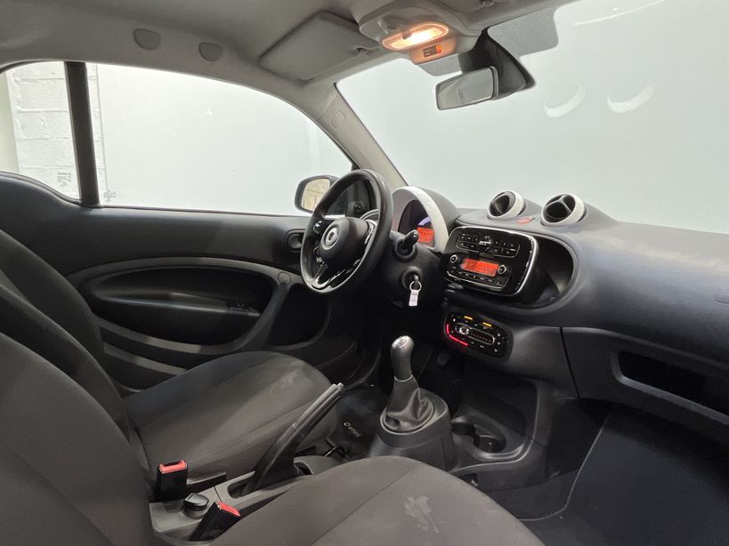 SMART FORTWO COUPE 2015 - Photo n°17