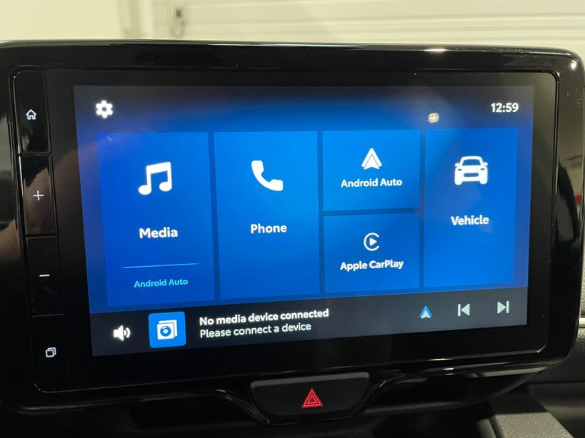 TOYOTA YARIS HYBRIDE 2025 - Photo n°17