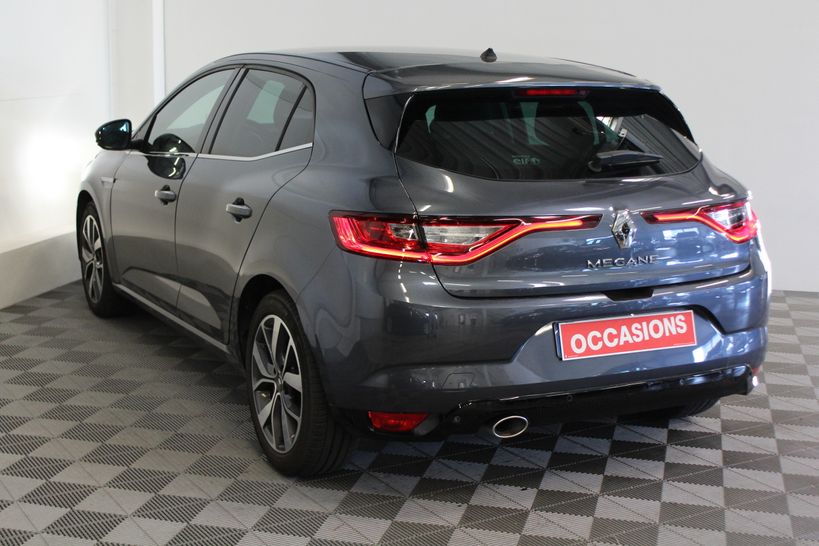 RENAULT MEGANE IV BERLINE 2017 - Photo n°8