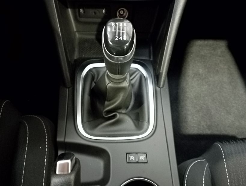 RENAULT MEGANE IV BERLINE BUSINESS 2019 - Photo n°25