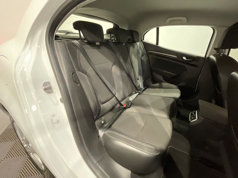 RENAULT MEGANE IV BERLINE 2023 - Photo n°41