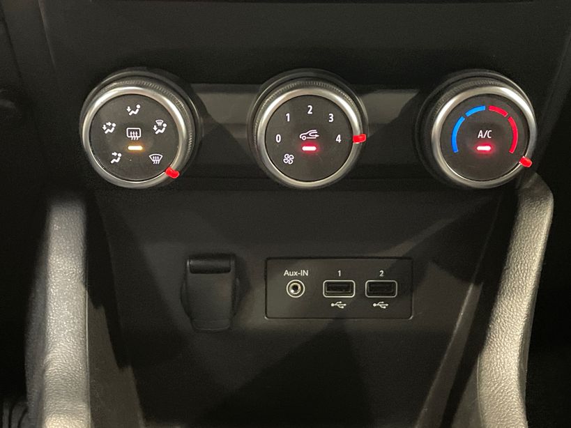 RENAULT CLIO V 2021 - Photo n°17