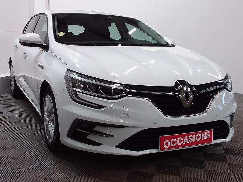 RENAULT MEGANE IV BERLINE 2021 - Photo n°3