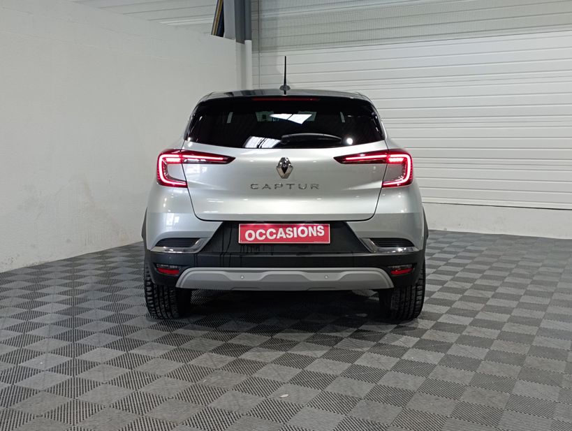 RENAULT CAPTUR 2022 - Photo n°6
