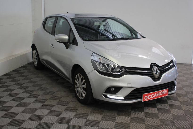 RENAULT CLIO IV 2019 - Photo n°3