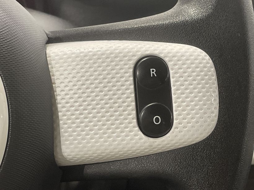 RENAULT TWINGO III 2021 - Photo n°12
