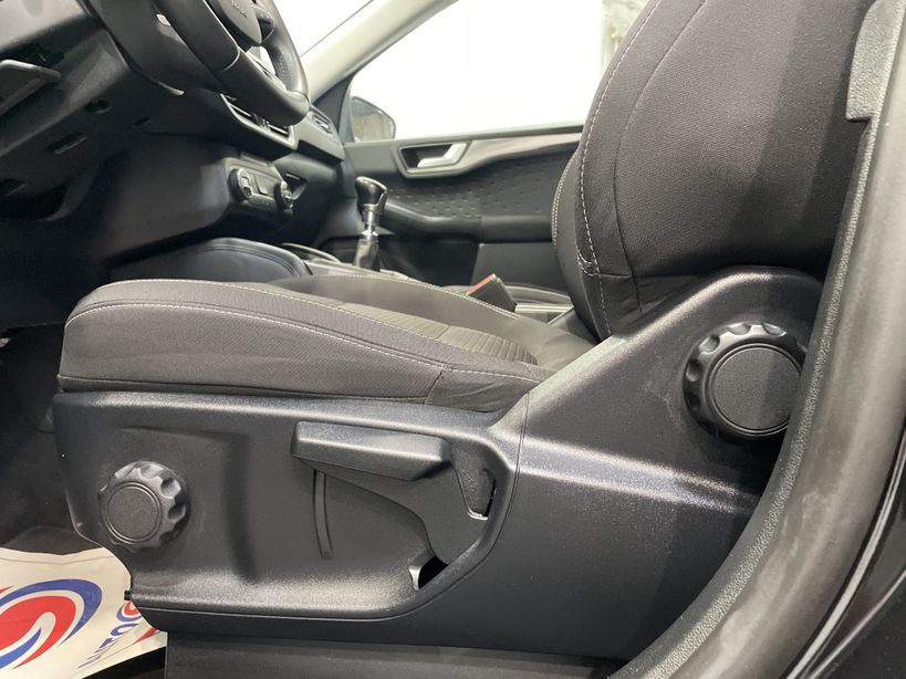 FORD KUGA 2021 - Photo n°37