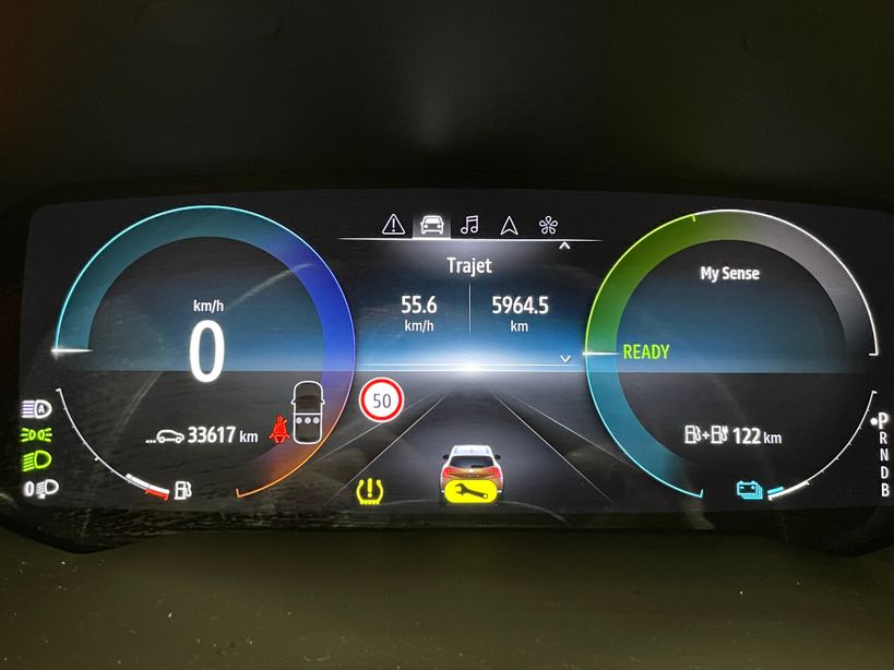 RENAULT CAPTUR 2022 - Photo n°15