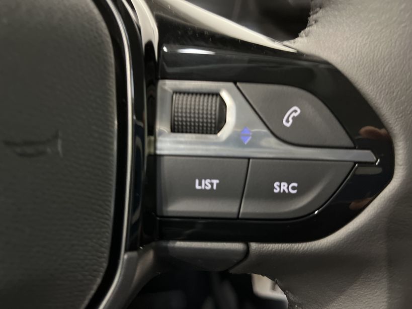 PEUGEOT 208 2023 - Photo n°25