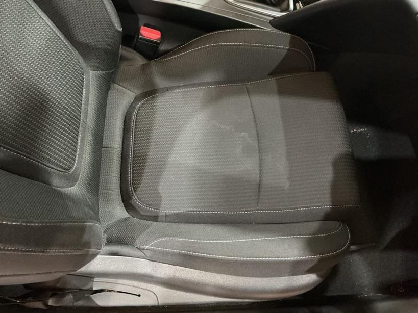 RENAULT MEGANE IV BERLINE 2022 - Photo n°9