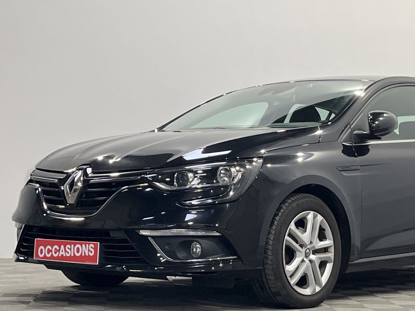 RENAULT MEGANE IV BERLINE BUSINESS 2020 - Photo n°45