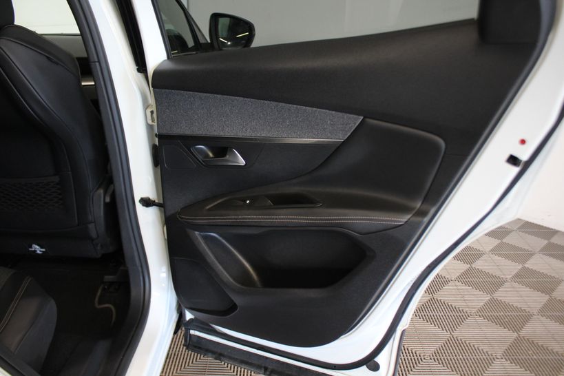 PEUGEOT 3008 2018 - Photo n°37