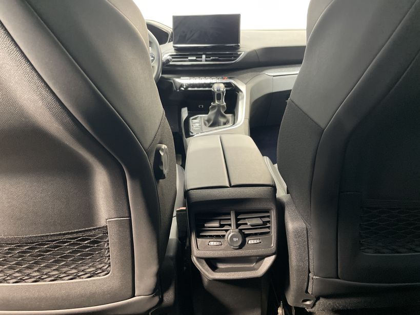 PEUGEOT 3008 2023 - Photo n°40