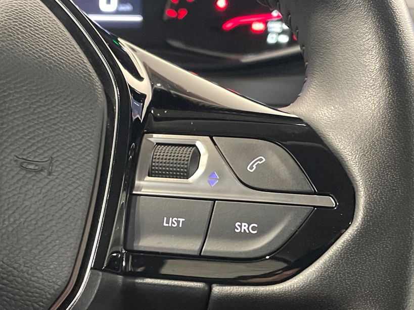 PEUGEOT 208 2022 - Photo n°26