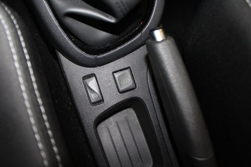 RENAULT CLIO IV BUSINESS 2018 - Photo n°15