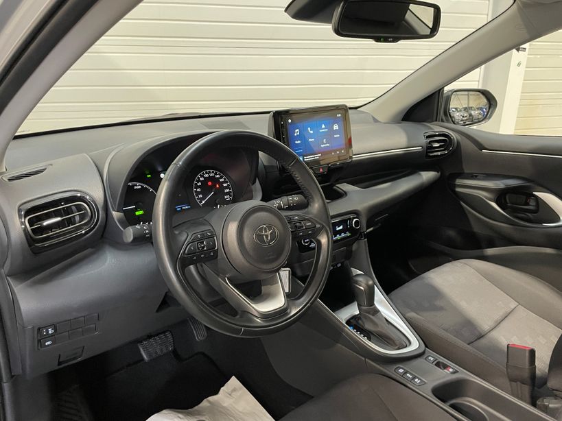 TOYOTA YARIS HYBRIDE 2025 - Photo n°10