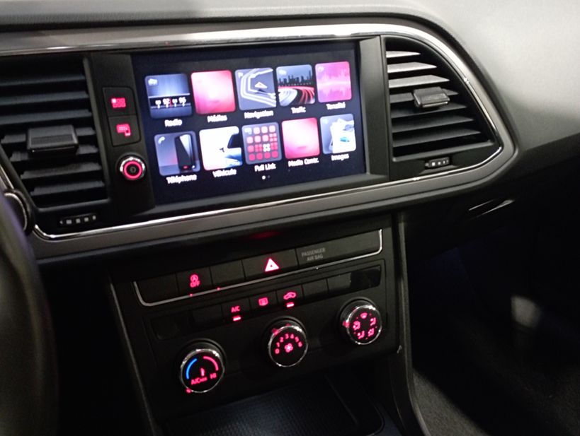 SEAT LEON SPORTSTOURER 2020 - Photo n°15