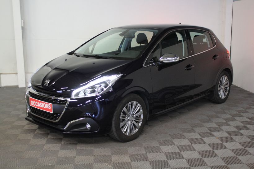 PEUGEOT 208 2015 - Photo n°1
