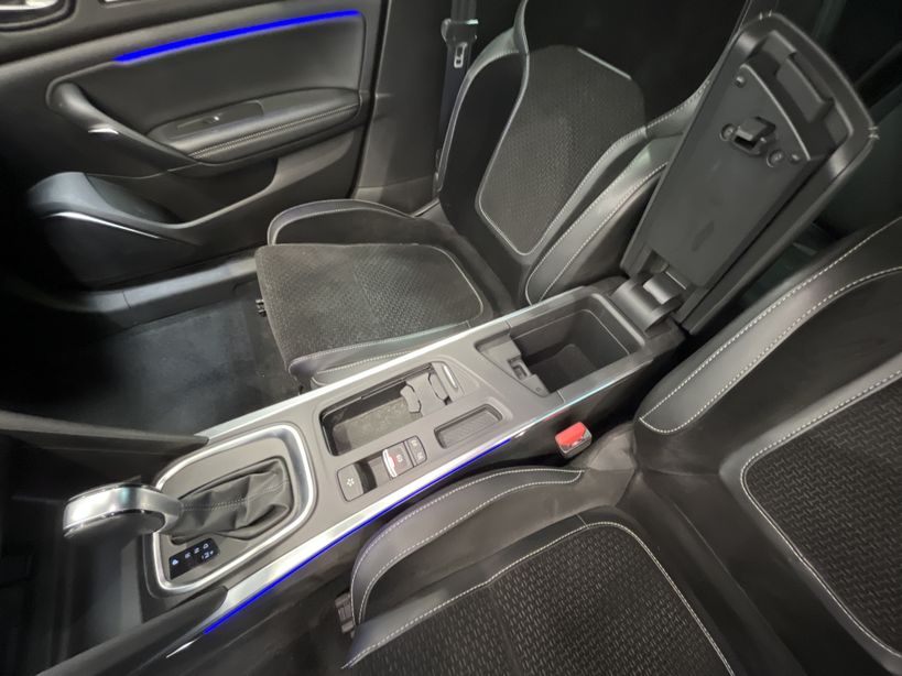 RENAULT MEGANE IV BERLINE BUSINESS 2021 - Photo n°20