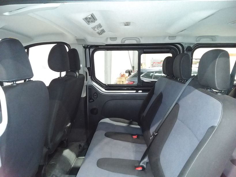 OPEL VIVARO COMBI 2017 - Photo n°8