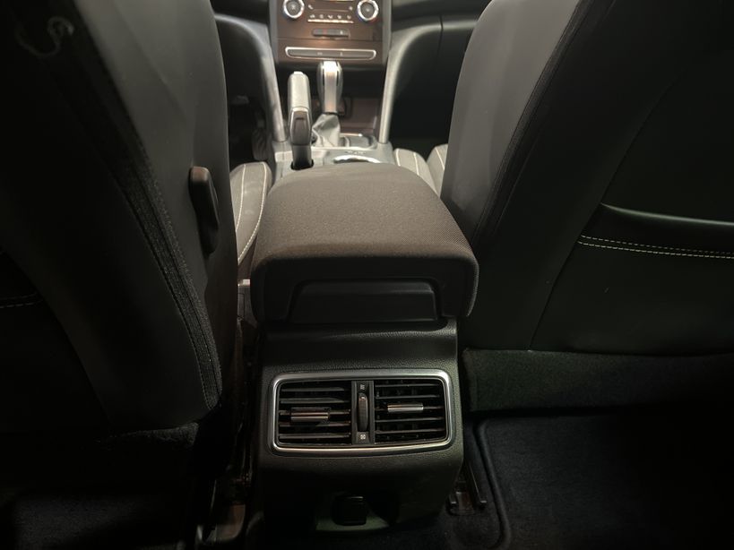 RENAULT MEGANE IV BERLINE BUSINESS 2020 - Photo n°33