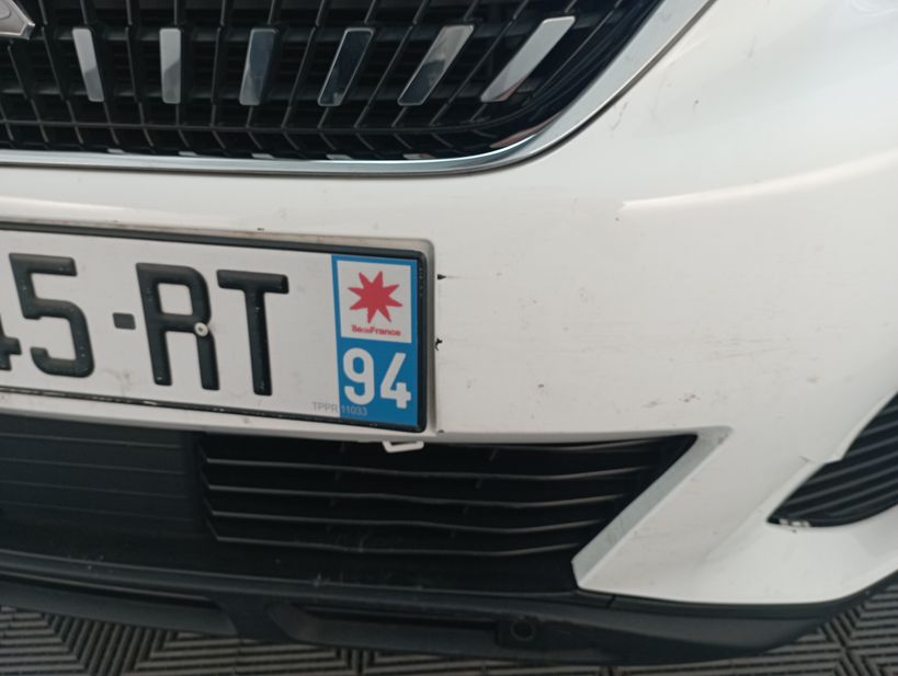 PEUGEOT 3008 BUSINESS 2019 - Photo n°18