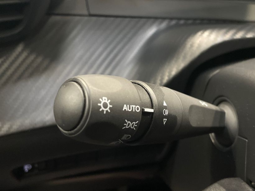 PEUGEOT 208 2024 - Photo n°28