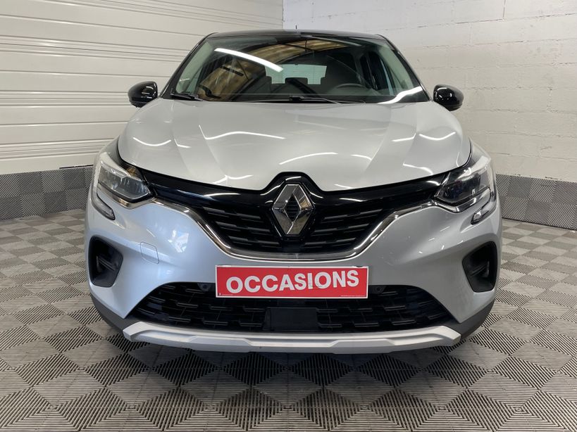 RENAULT CAPTUR 2022 - Photo n°2