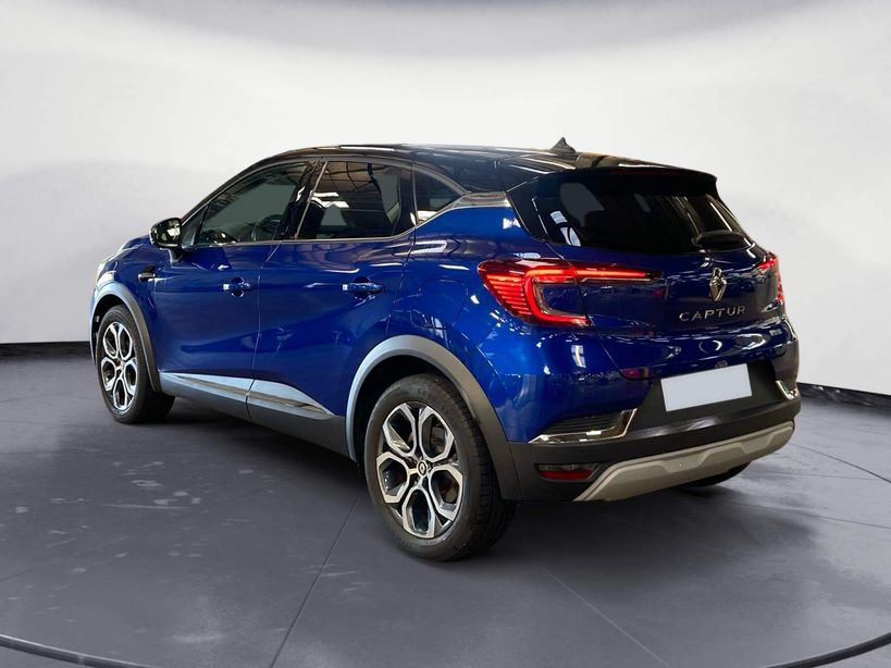 RENAULT CAPTUR 2022 - Photo n°6