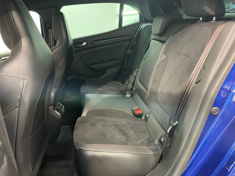 RENAULT MEGANE IV BERLINE 2022 - Photo n°32