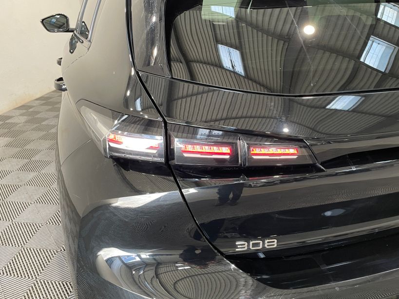 PEUGEOT 308 2023 - Photo n°8