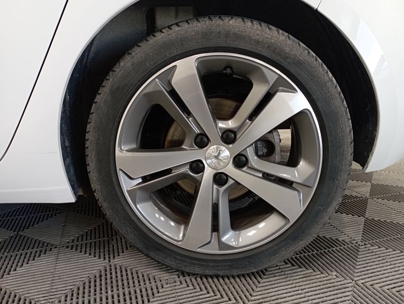 PEUGEOT 308 2020 - Photo n°31