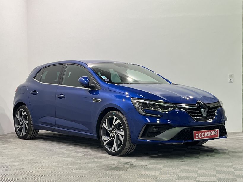 RENAULT MEGANE IV BERLINE 2022 - Photo n°2